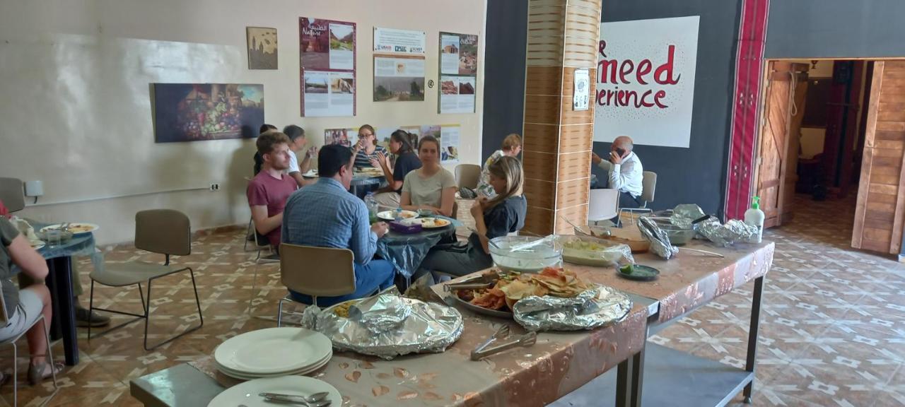 Safi Kitchen Hostel Gawr as-Safi Kültér fotó